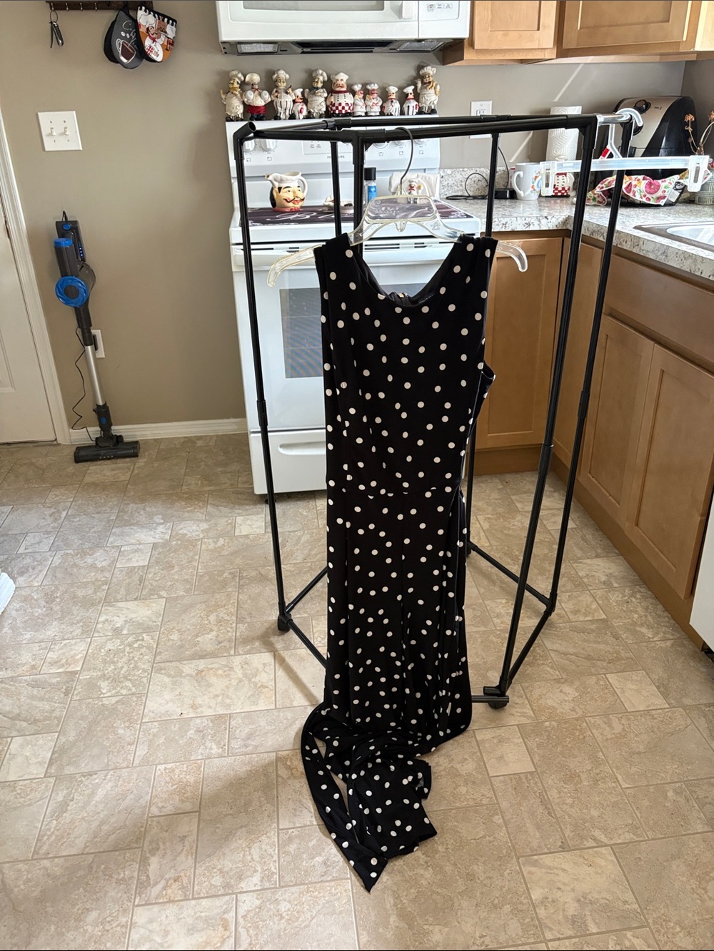 Black Polka Dot Sleeveless Maxi Dress